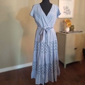 Ralph Lauren Black Label Eyelet Powder Blue Midi Sun dress Sz Medium